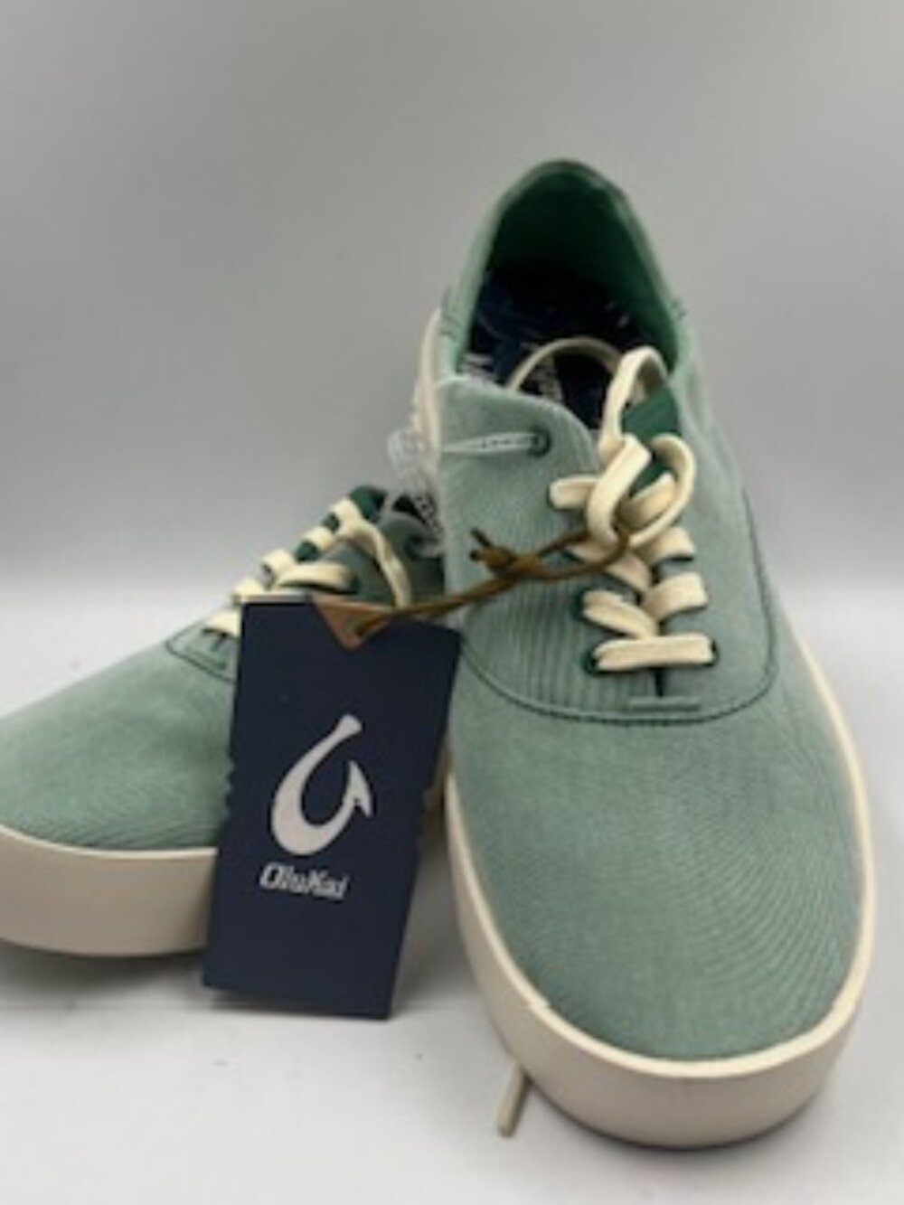 NEW Olukai Tradewind Men's canvas sneakers size 8.5 Mint Green NWT